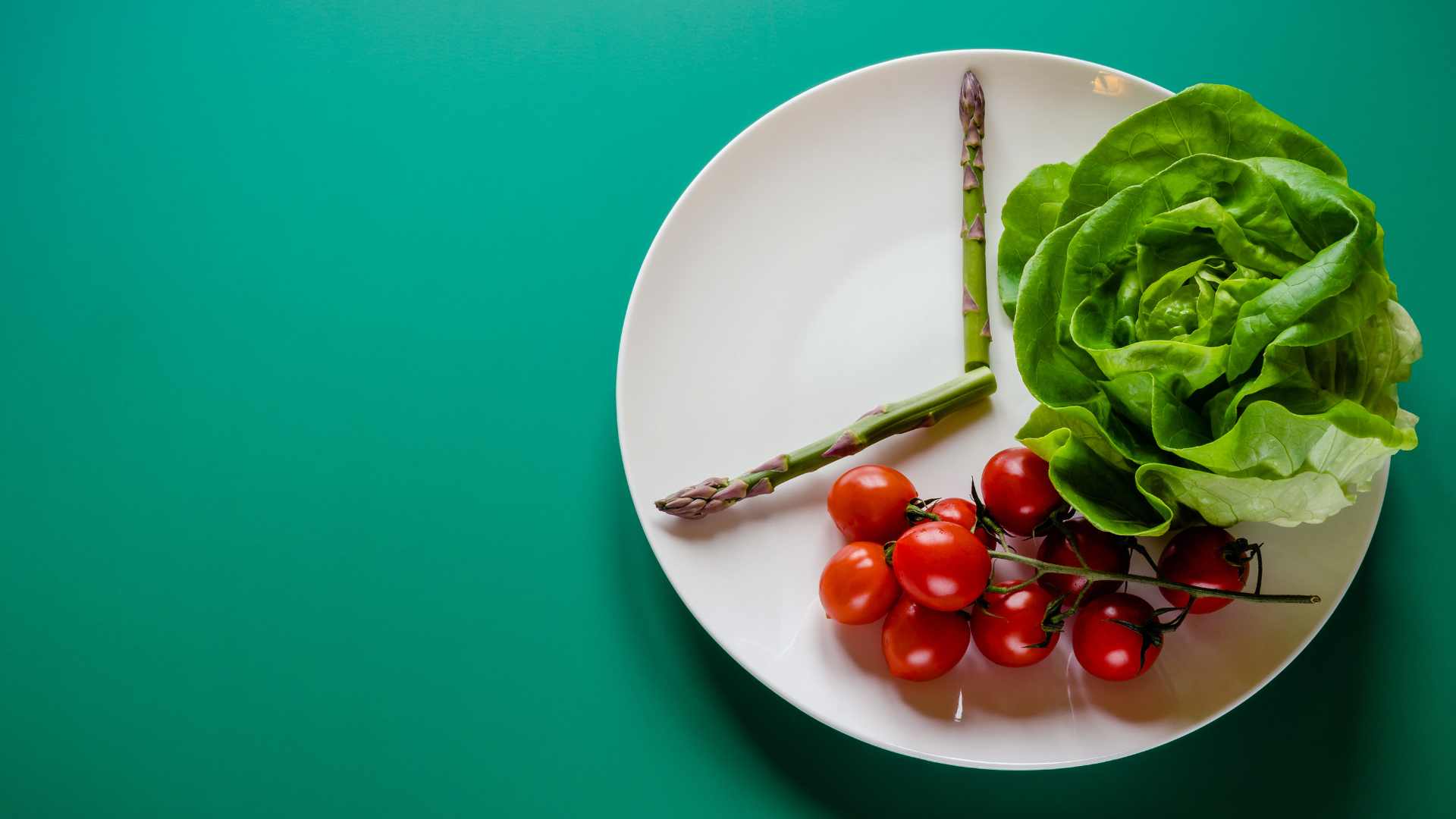 assiette avec des légumes