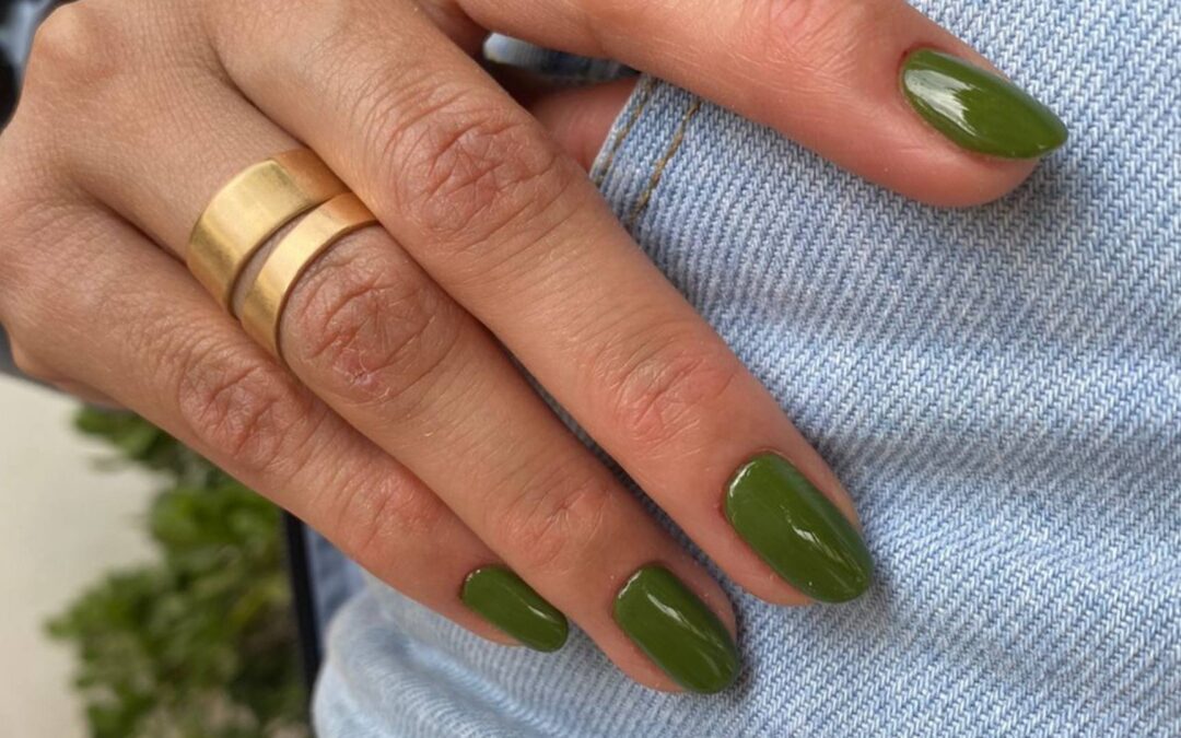 Comment choisir le bon vernis à ongles pour votre teint ?