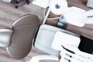 implant sous perioste dentiste
